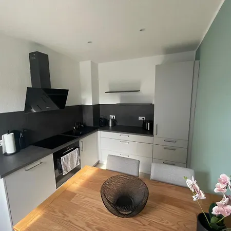 Cozy Gaestehaus Apartman *
